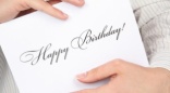 Как подписать открытку ко дню рождения